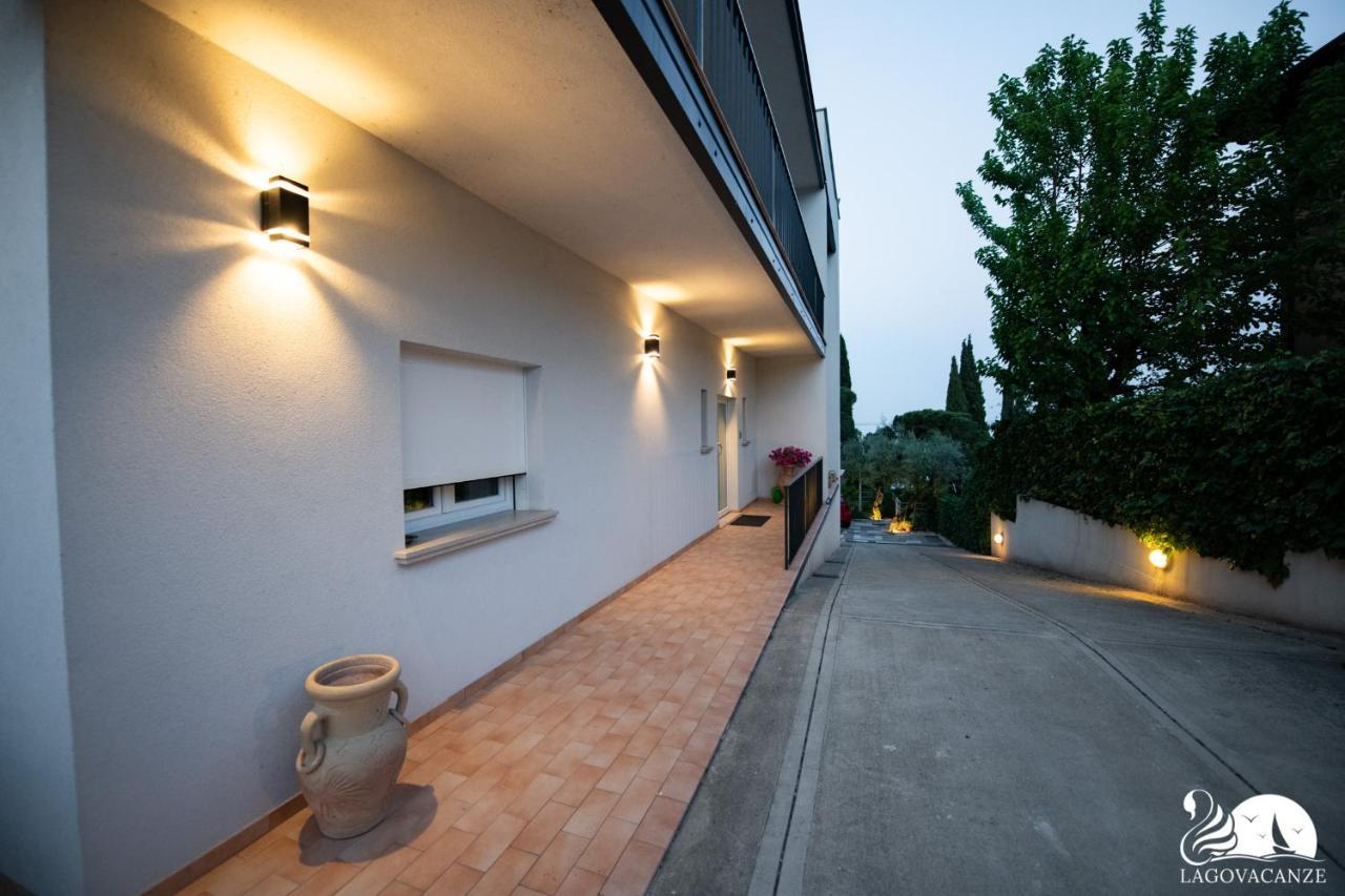 SoleBlu Apartment Padenghe sul Garda Exterior foto